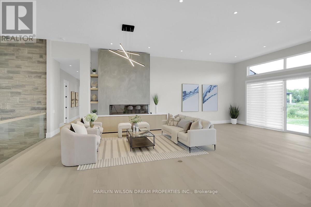 Photo 9 of 1070 Green Jacket Crescent, Ottawa ON