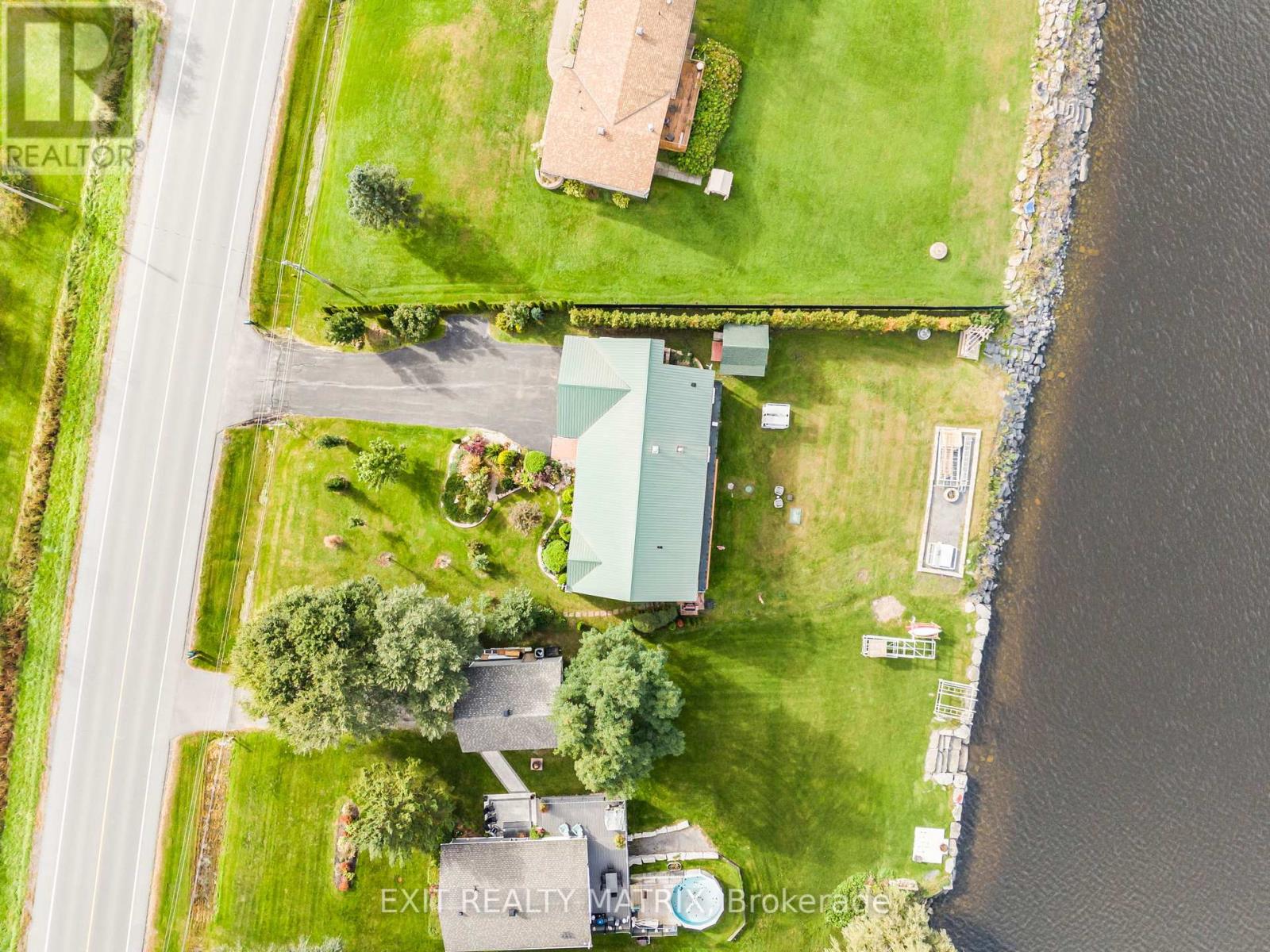 Photo 15 of 1624 Bay Road, Champlain ON