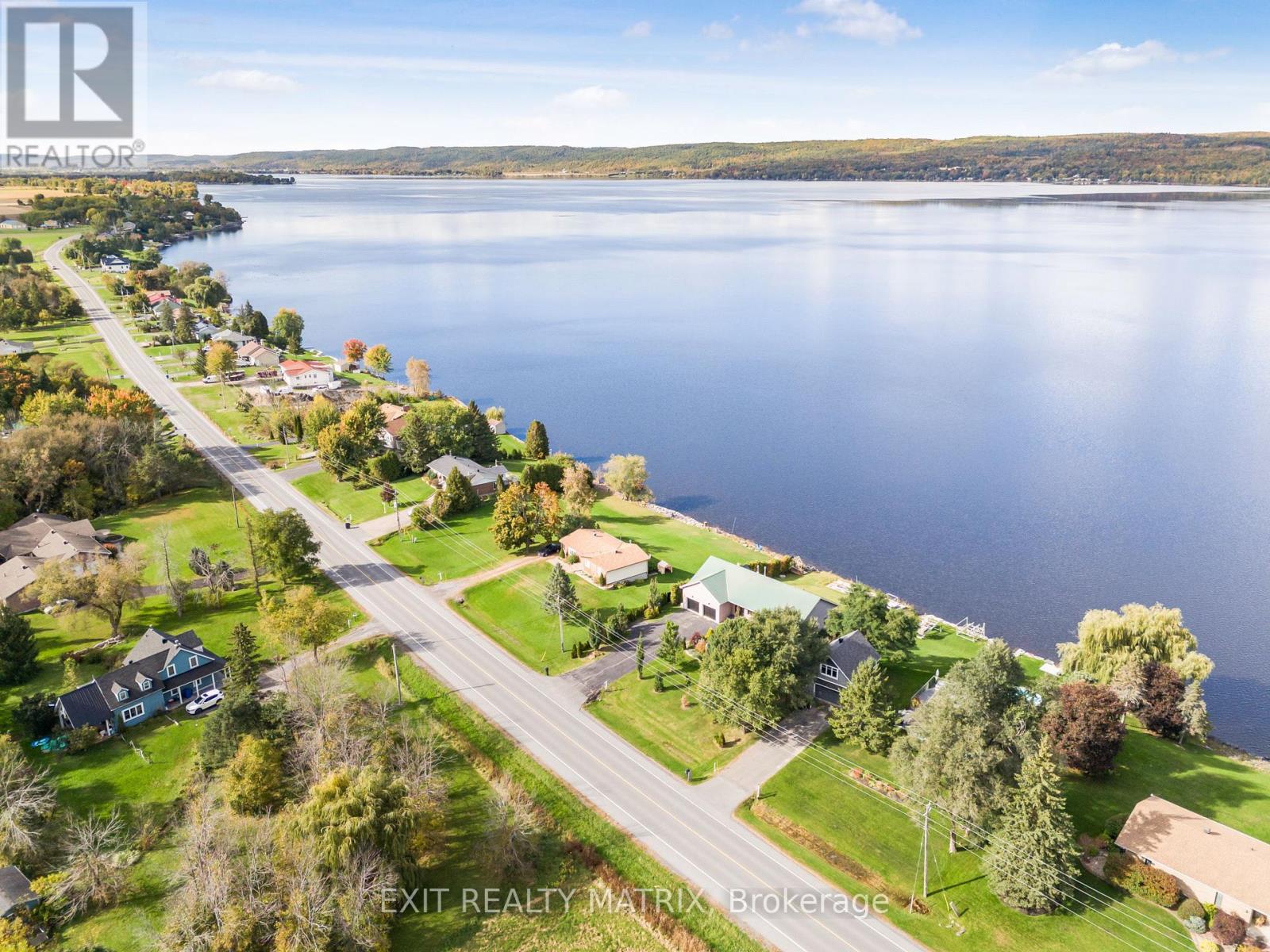 Photo 49 of 1624 Bay Road, Champlain ON