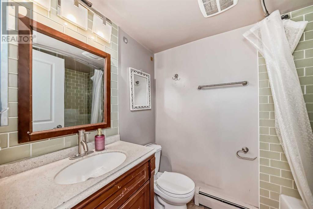 Single Family House for Sale in    Street SW Altadore Calgary 