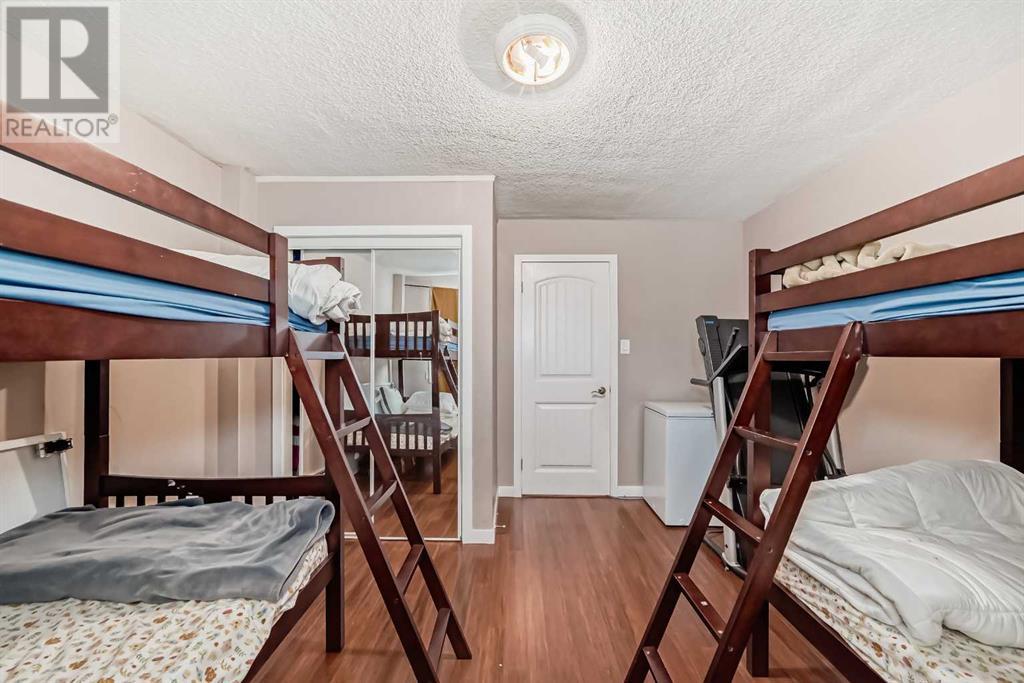 Single Family House for Sale in    Street SW Altadore Calgary 