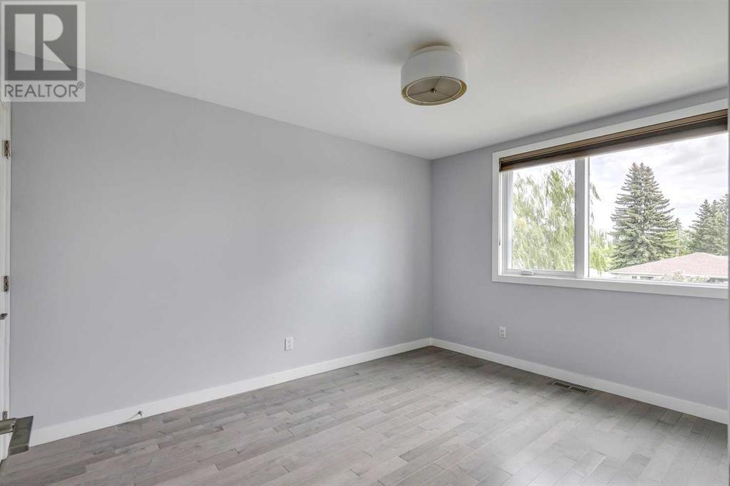Single Family House for Sale in   Street NW Banff Trail Calgary 