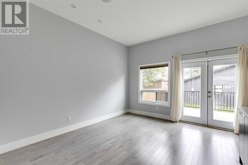 Single Family House for Sale in   Street NW Banff Trail Calgary 