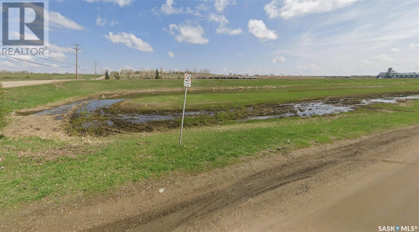 Photo 6 of 903 Oxford Street E, Moose Jaw SK