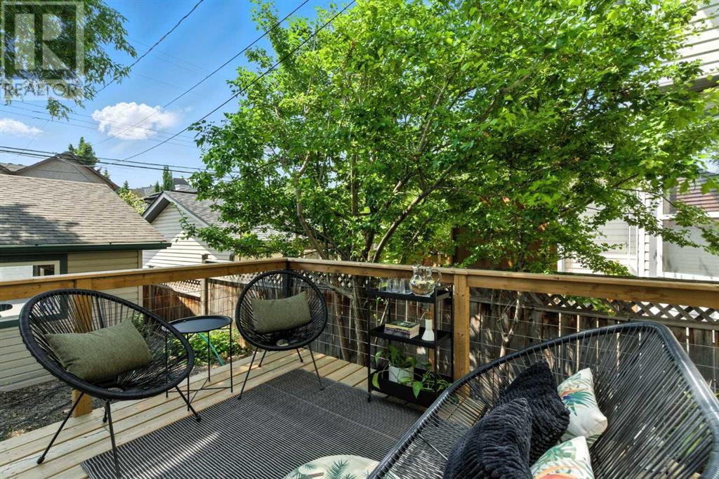 Single Family House for Sale in   Avenue SW Windsor Park Calgary 