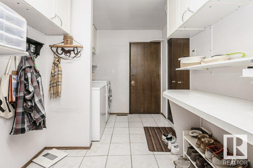 Photo 30 of 6327 145 A St Nw, Edmonton AB