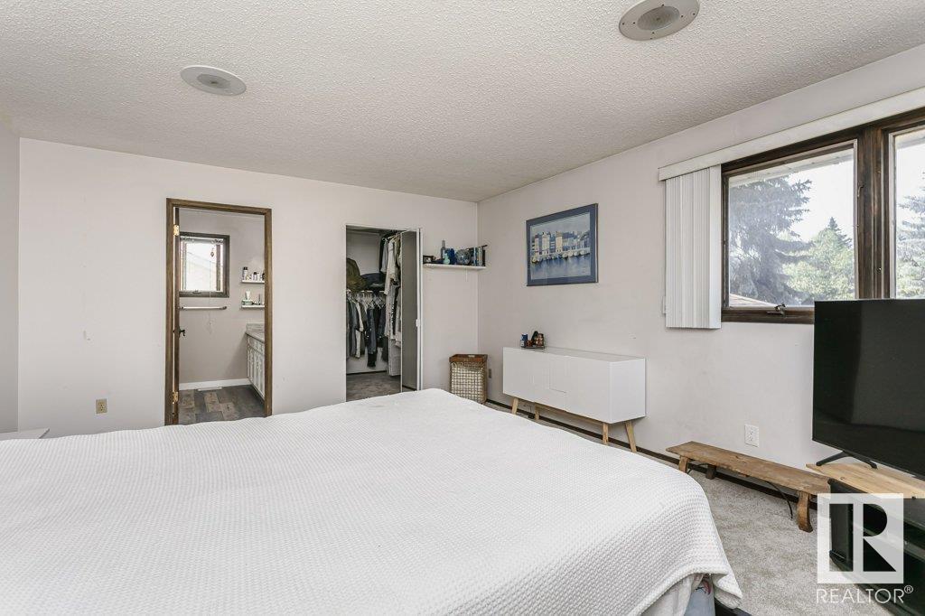Photo 39 of 6327 145 A St Nw, Edmonton AB