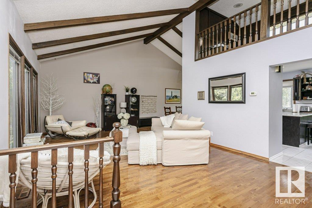 Photo 6 of 6327 145 A St Nw, Edmonton AB
