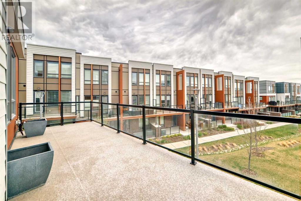 Single Family House for Sale in  Norford Common NW University District Calgary 