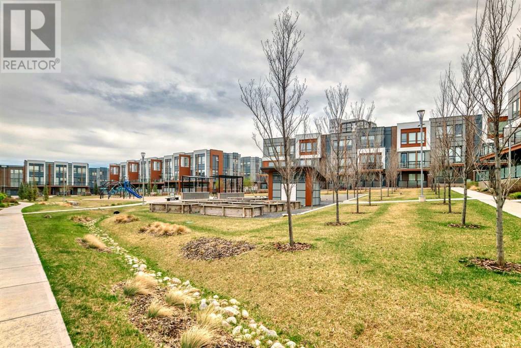 Single Family House for Sale in  Norford Common NW University District Calgary 