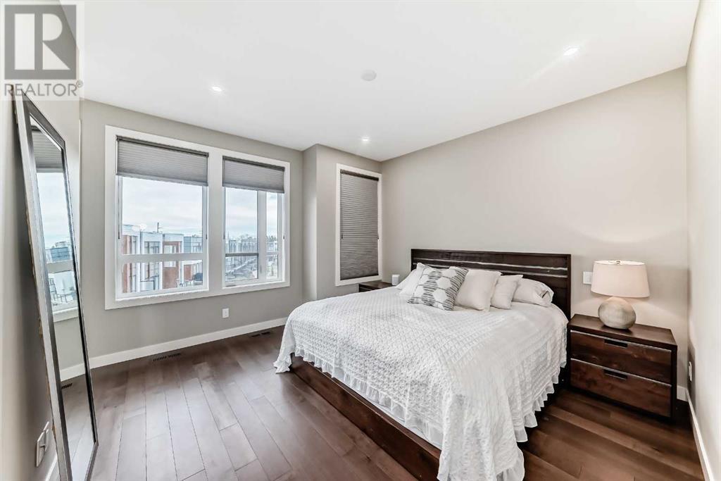 Single Family House for Sale in  Norford Common NW University District Calgary 