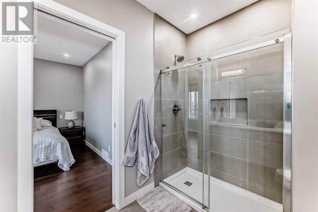 Single Family House for Sale in  Norford Common NW University District Calgary 