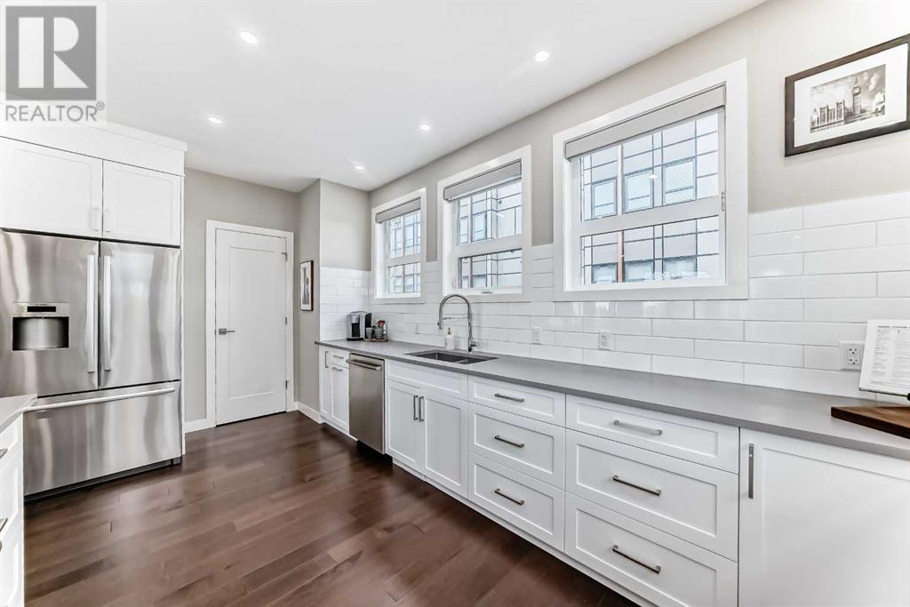 Single Family House for Sale in  Norford Common NW University District Calgary 
