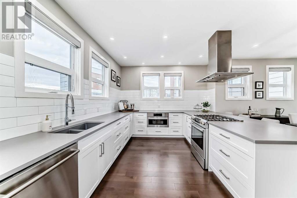 Single Family House for Sale in  Norford Common NW University District Calgary 