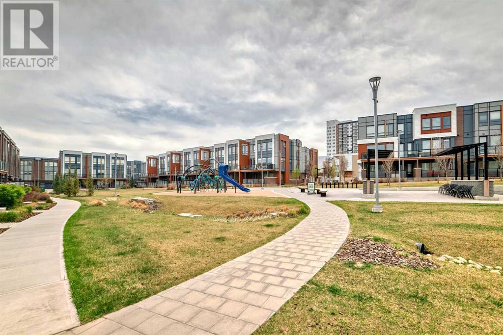 Single Family House for Sale in  Norford Common NW University District Calgary 