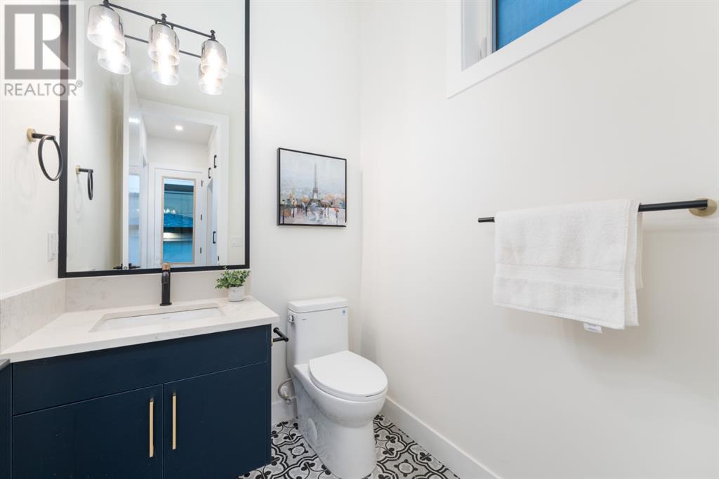 Single Family House for Sale in   Avenue NW West Hillhurst Calgary 