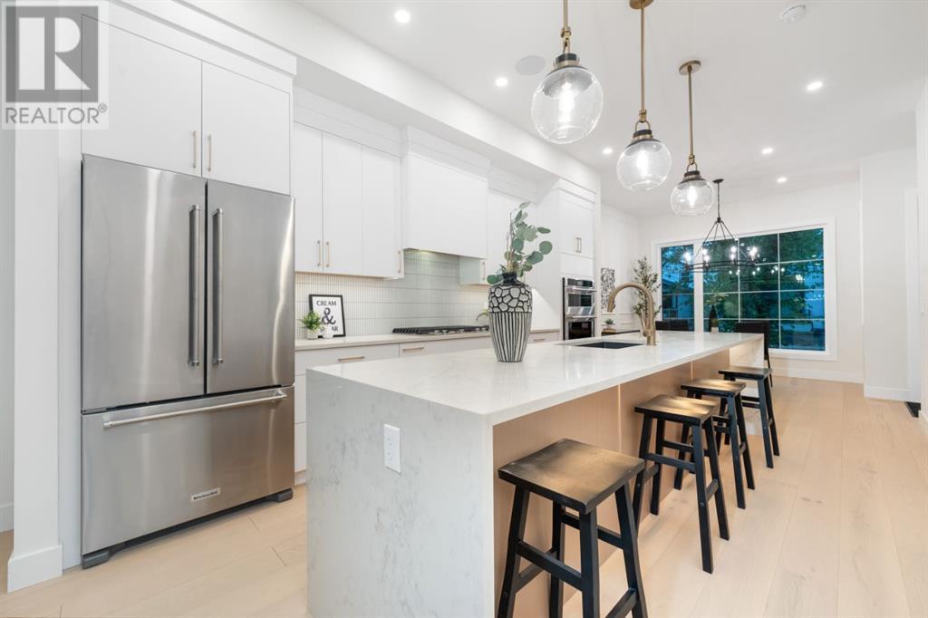 Single Family House for Sale in   Avenue NW West Hillhurst Calgary 