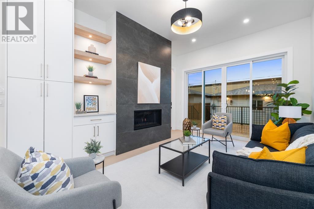 Single Family House for Sale in   Avenue NW West Hillhurst Calgary 