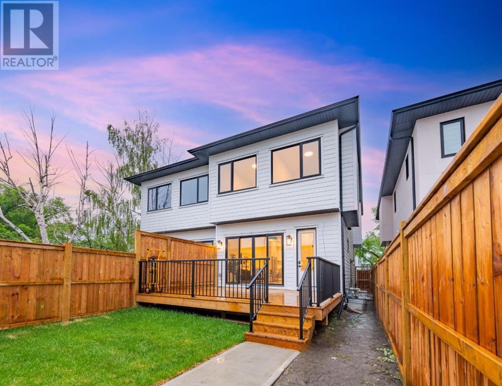 Single Family House for Sale in   Avenue NW West Hillhurst Calgary 
