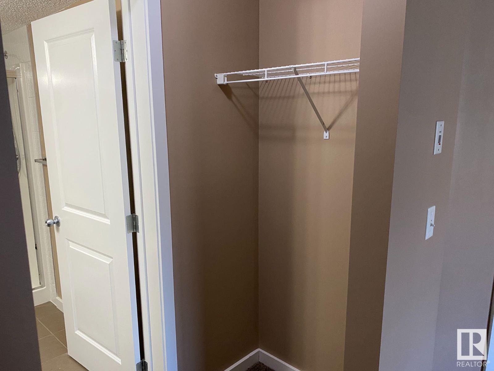 Photo 10 of 403 5804 Mullen Pl Nw, Edmonton AB