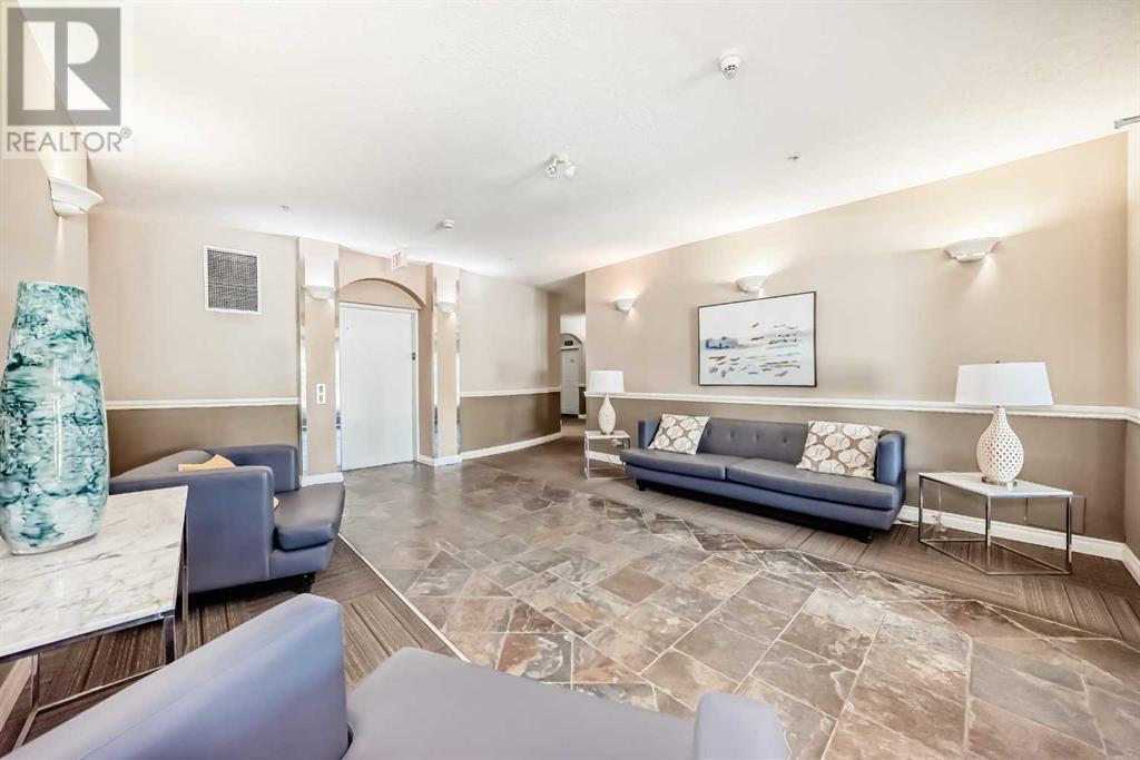 Single Family House for Sale in   Hemlock Crescent Spruce Cliff Calgary 