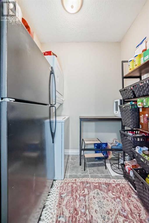 Single Family House for Sale in   Hemlock Crescent Spruce Cliff Calgary 