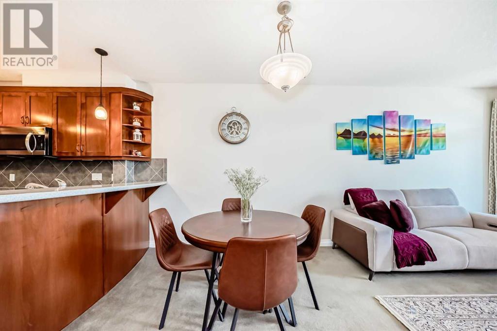 Single Family House for Sale in   Hemlock Crescent Spruce Cliff Calgary 