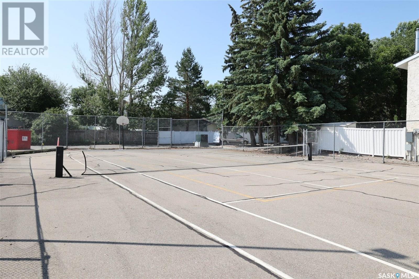 Single Family House 2 Level for Sale in  Gordon ROAD Regina 