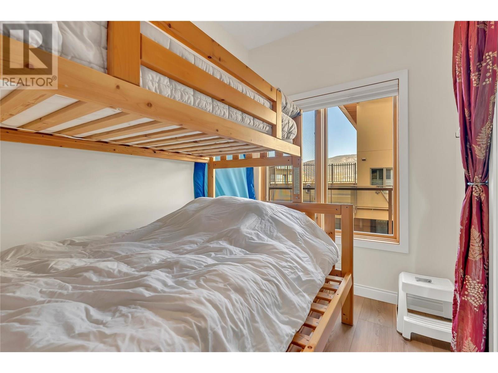 506 250 Marina Way, Penticton