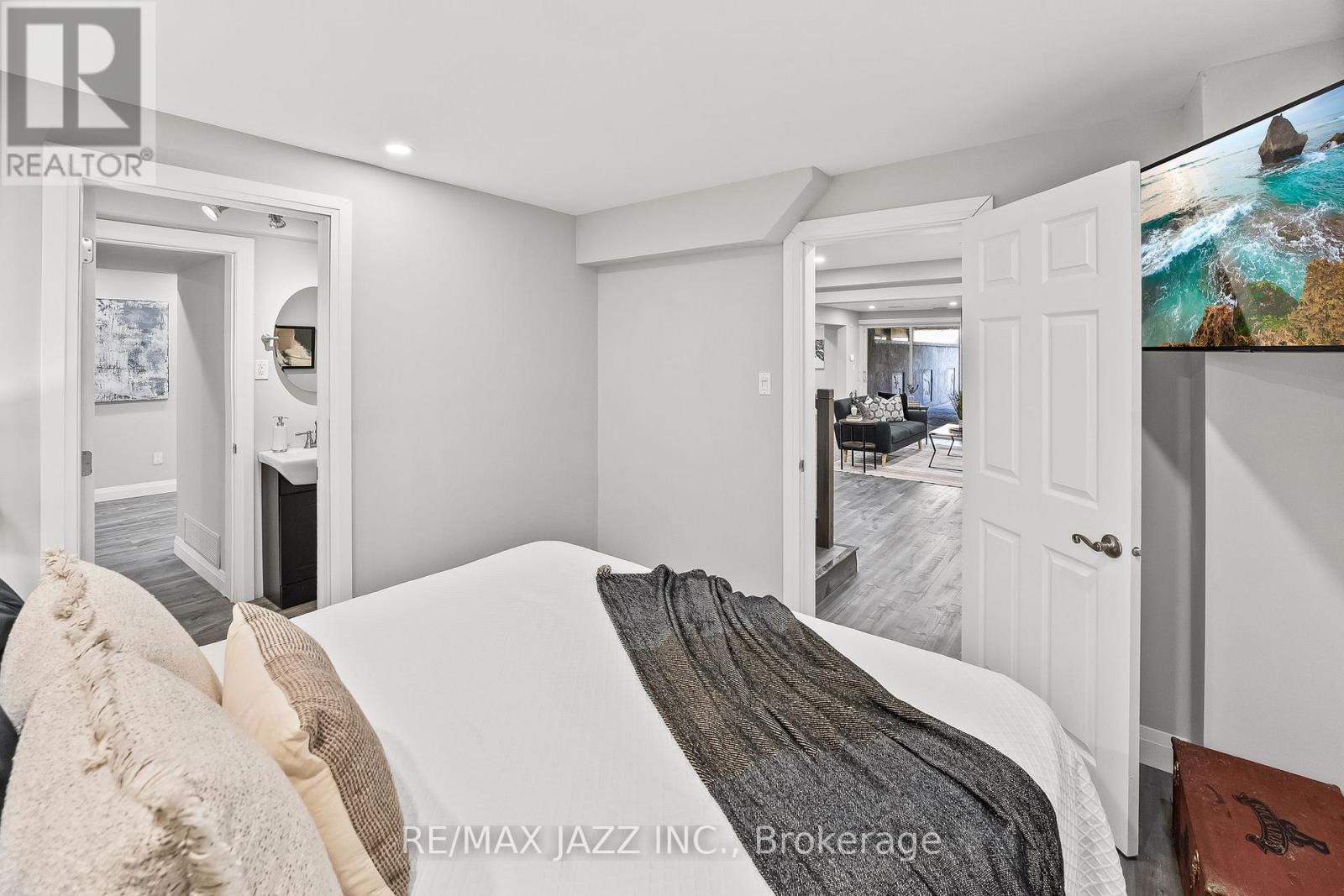 Photo 36 of 3476 Concession 8 Road, Clarington ON