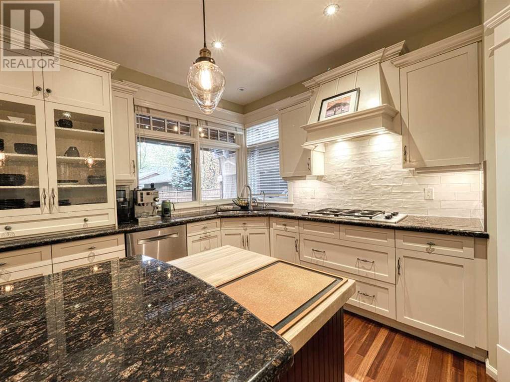 Single Family House for Sale in   Street NW Rosedale Calgary 