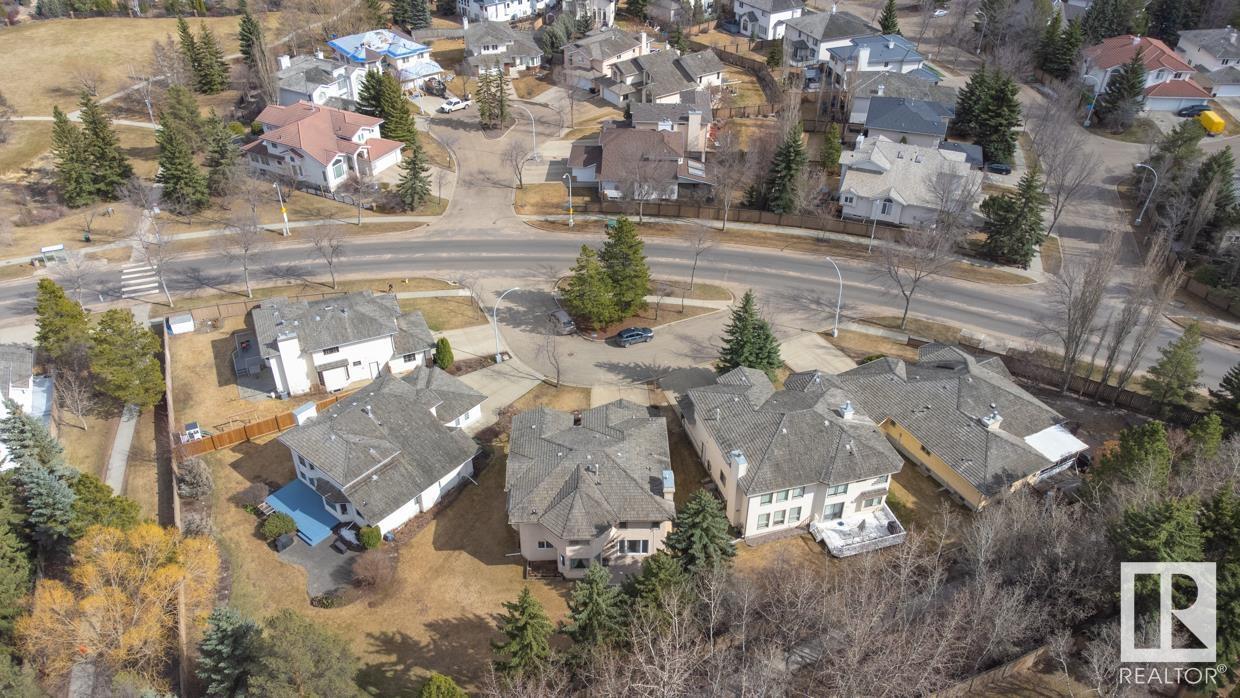 Photo 49 of 316 Burton Rd Nw, Edmonton AB