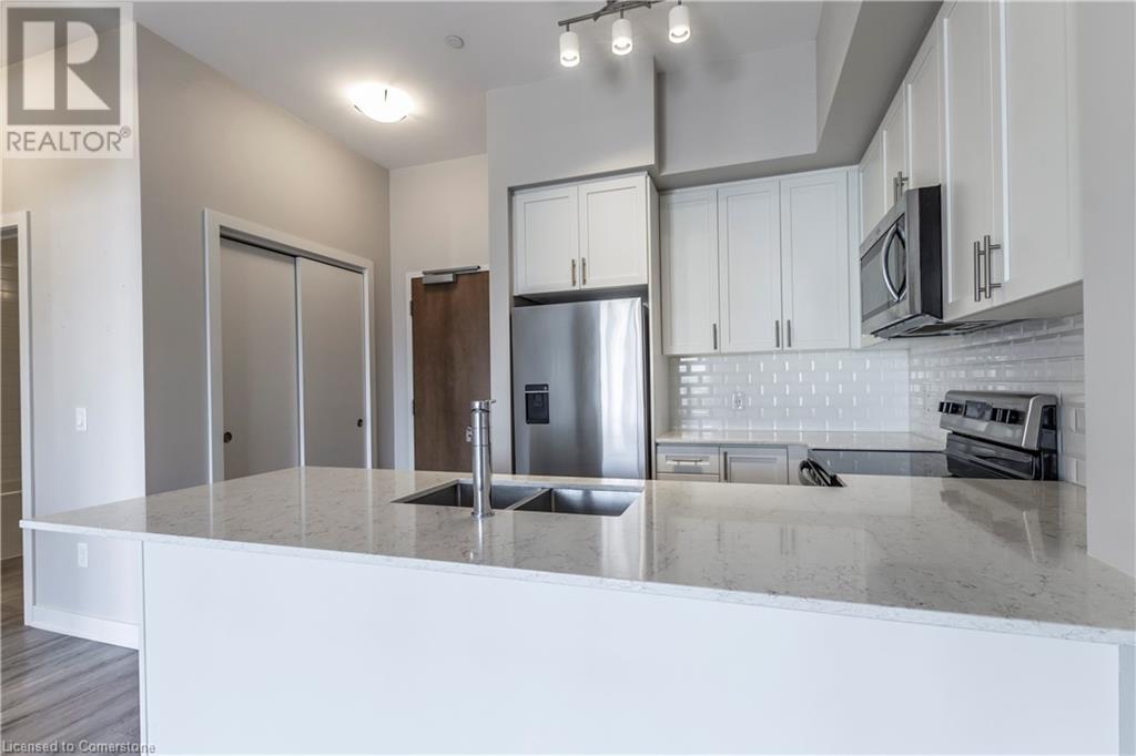 Photo 33 of 340 Plains Road E Unit 611, Burlington ON