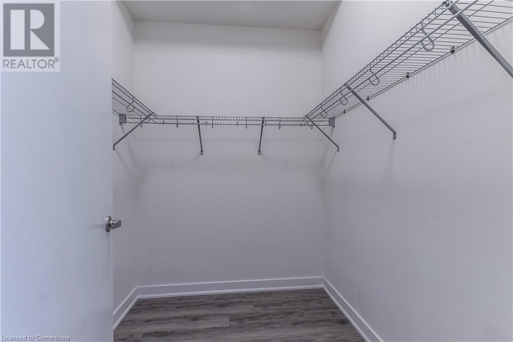 Photo 4 of 340 Plains Road E Unit 611, Burlington ON