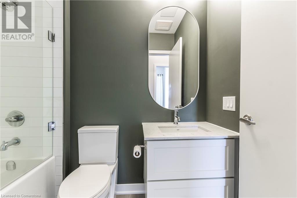 Photo 49 of 340 Plains Road E Unit 611, Burlington ON