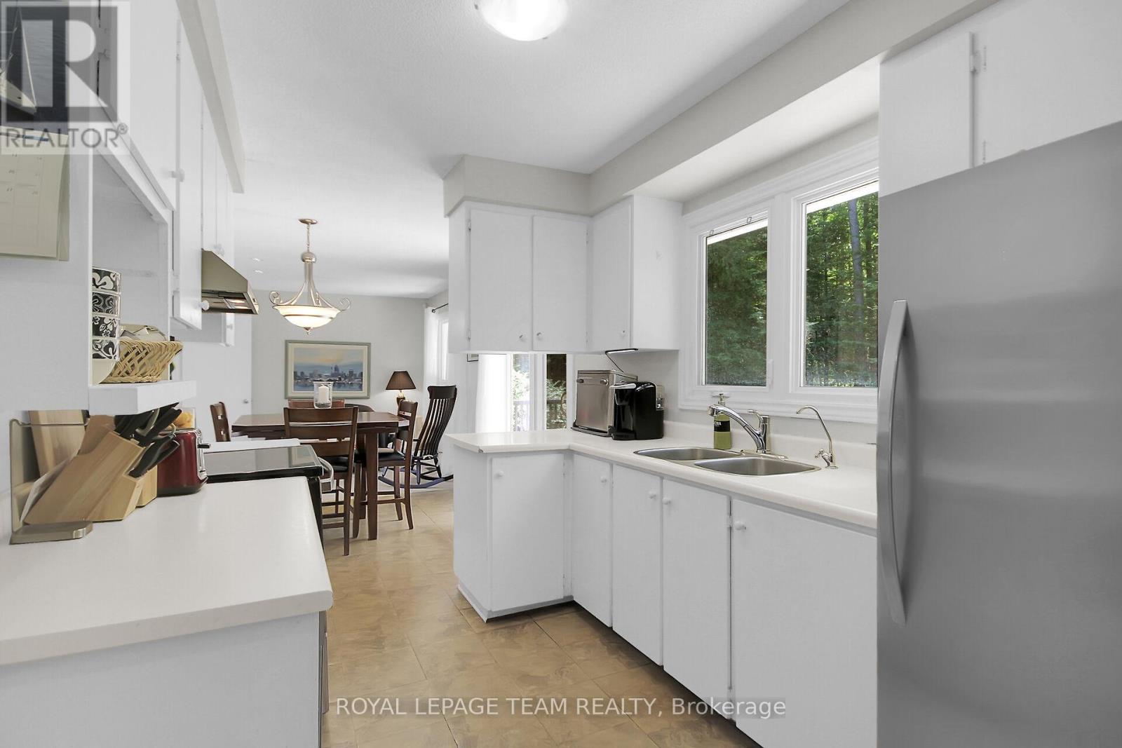Photo 31 of 3681 Armitage Avenue, Ottawa ON