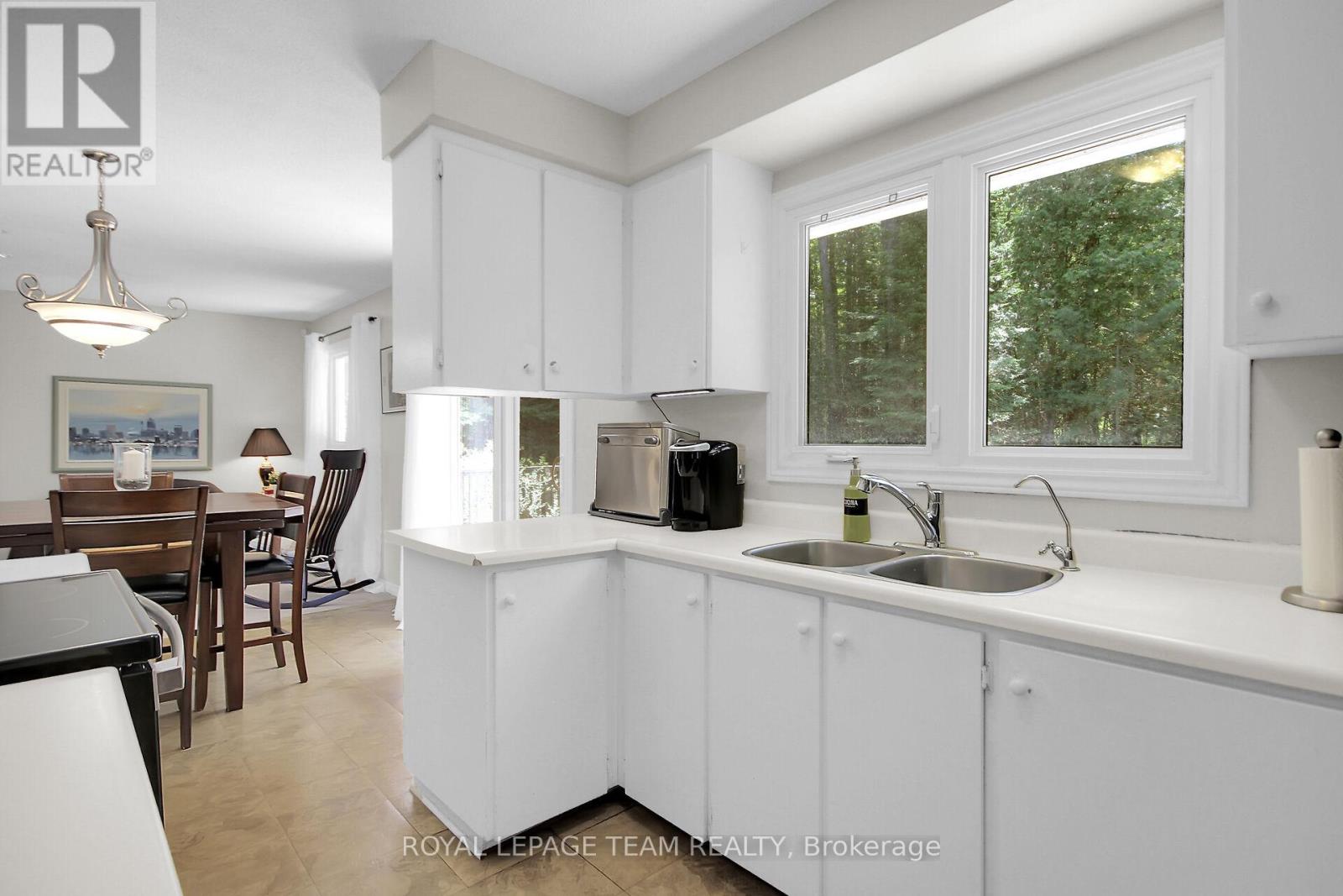 Photo 35 of 3681 Armitage Avenue, Ottawa ON