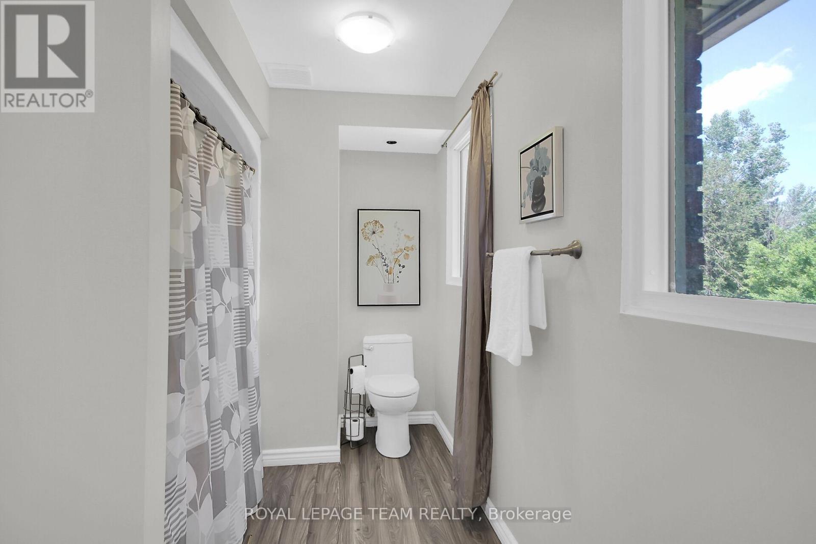 Photo 12 of 3681 Armitage Avenue, Ottawa ON