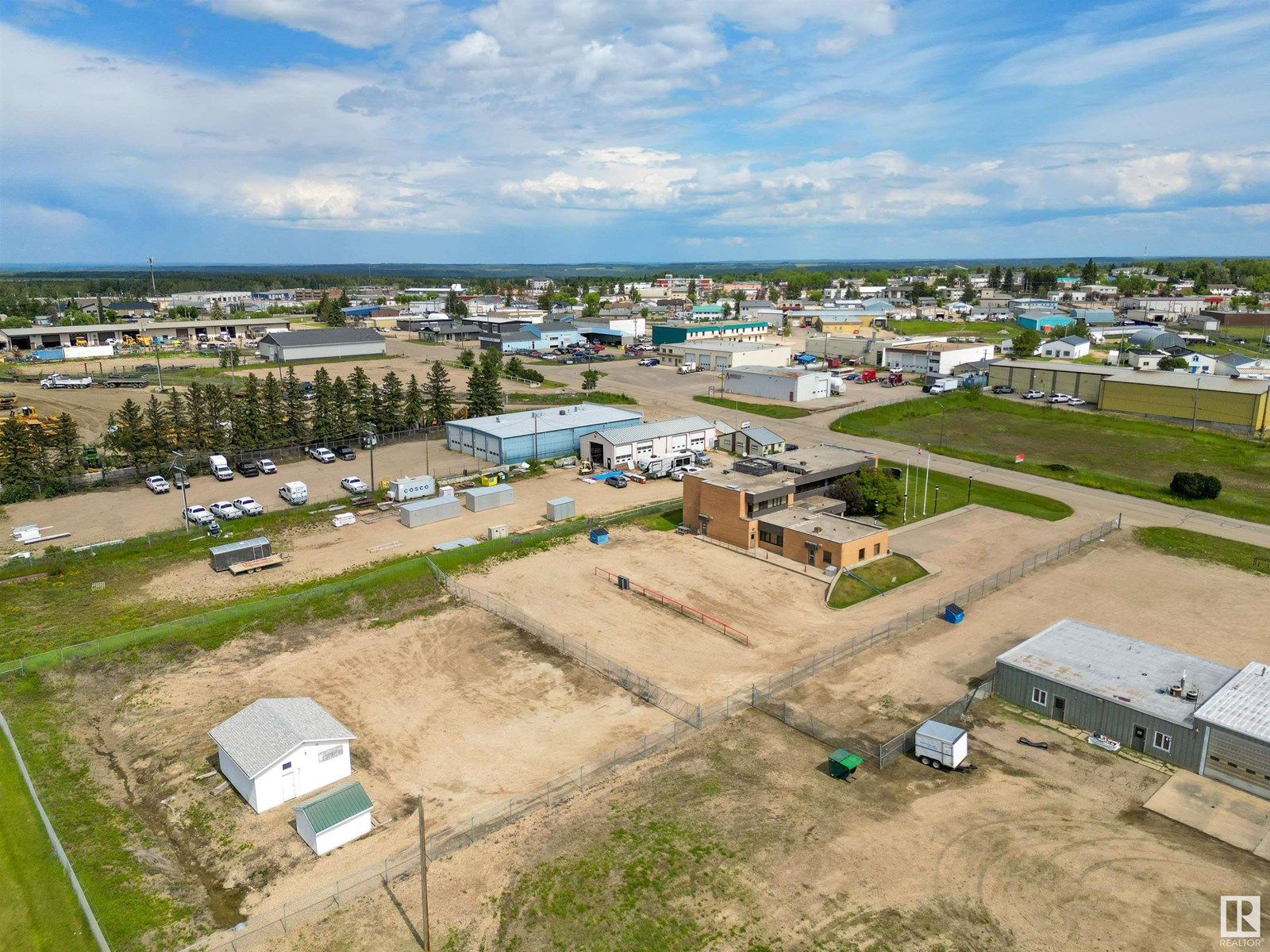 Photo 11 of 5516 Industrial Road, Drayton Valley AB