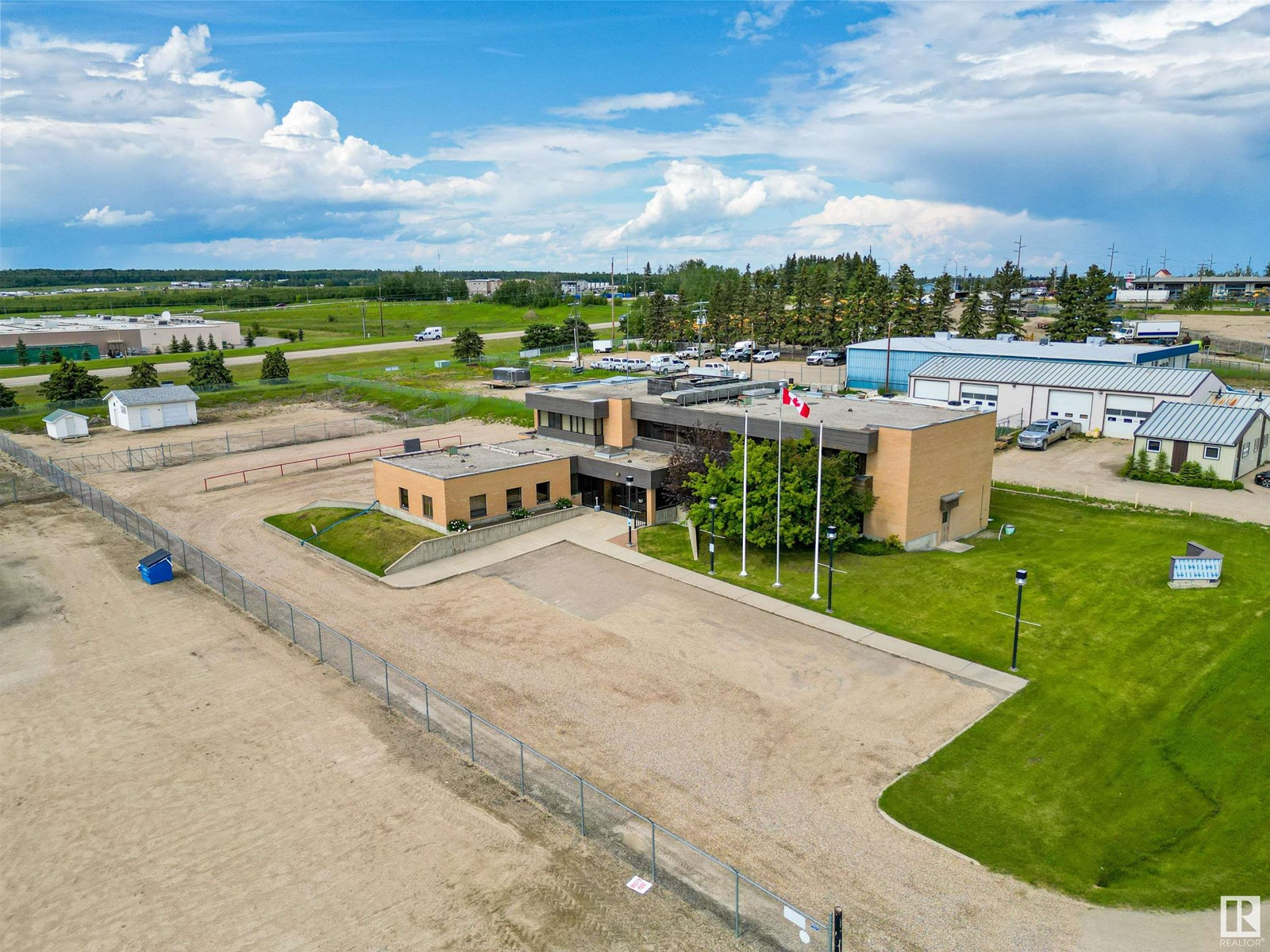 Photo 2 of 5516 Industrial Road, Drayton Valley AB