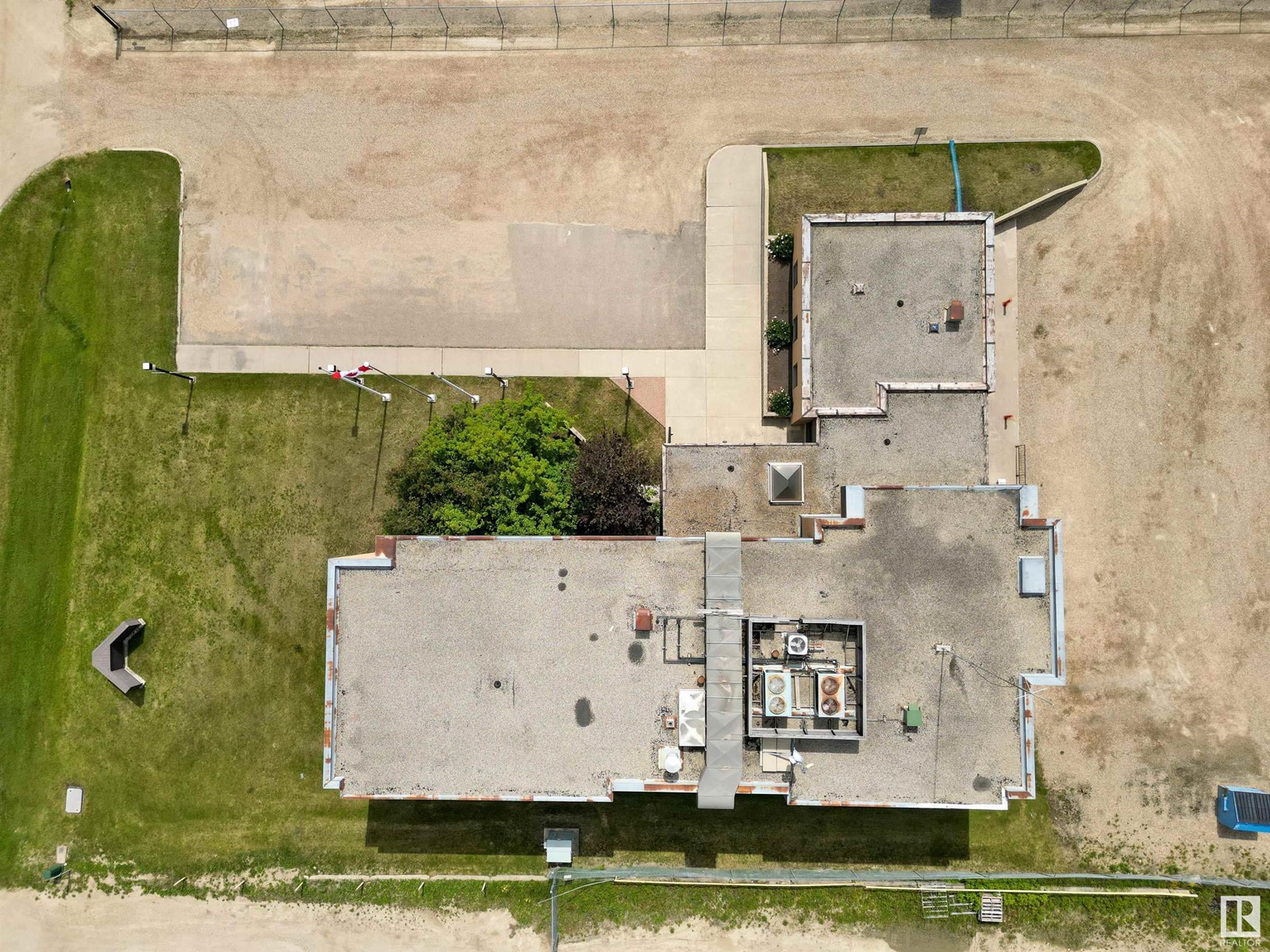 Photo 8 of 5516 Industrial Road, Drayton Valley AB