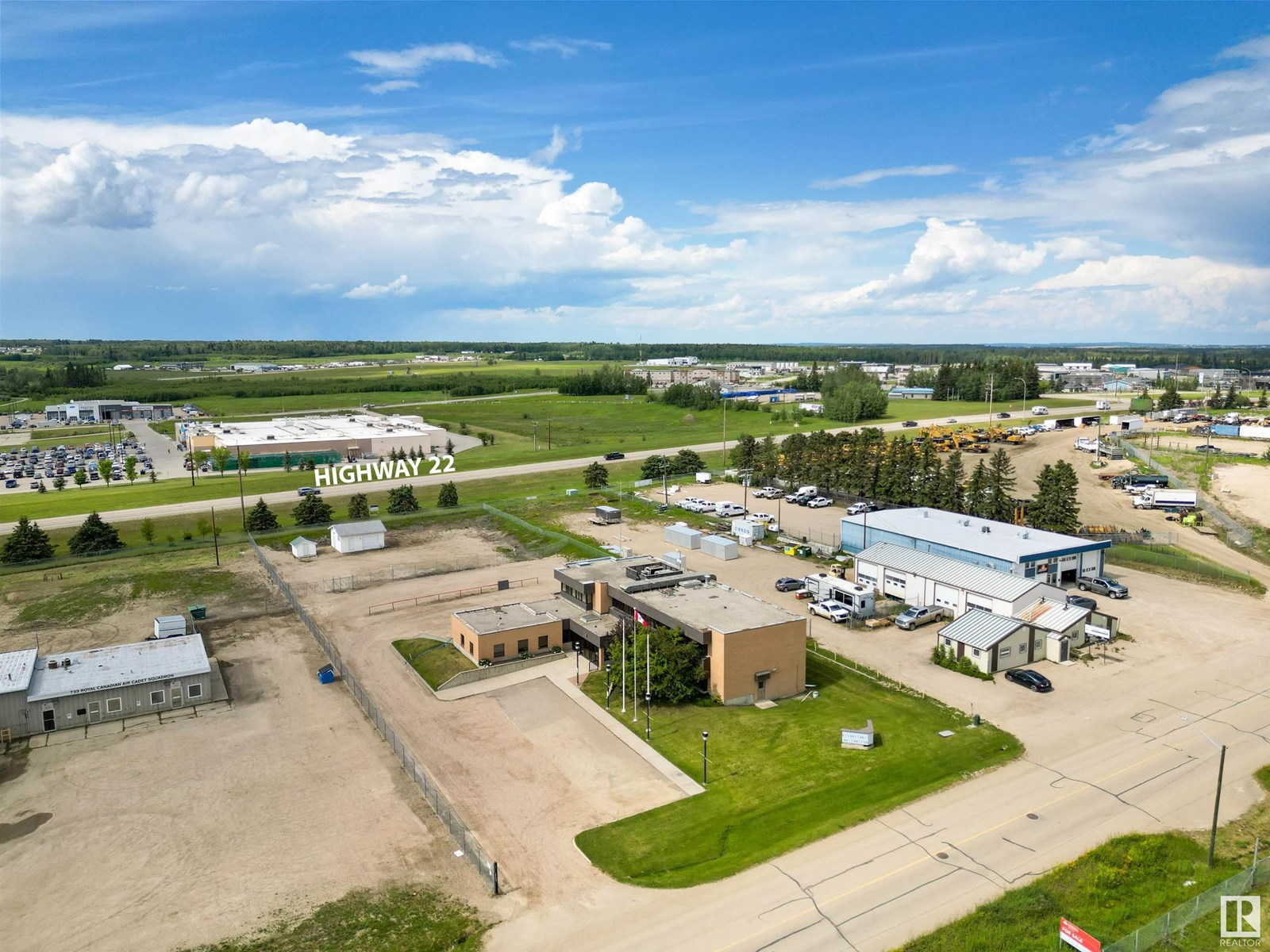 Photo 9 of 5516 Industrial Road, Drayton Valley AB