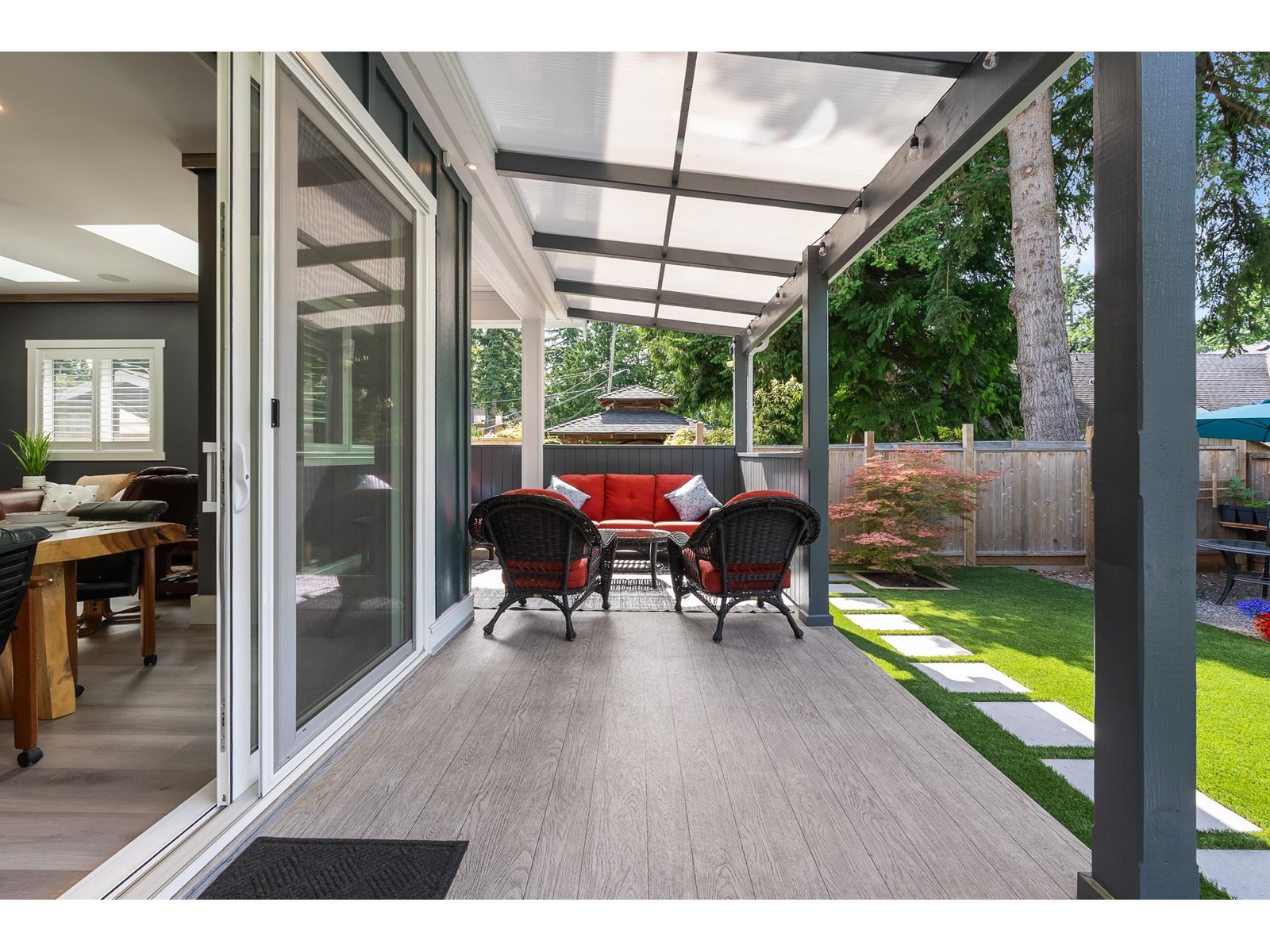 Photo 32 of 12621 25 Avenue, Surrey BC