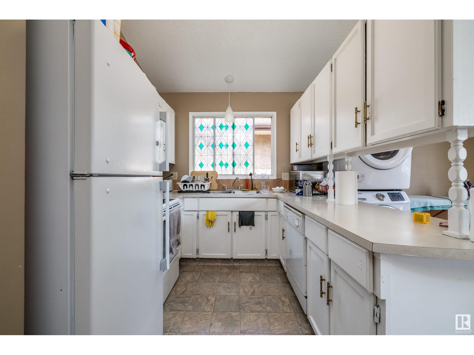 Photo 13 of 3620 42 A Ave Nw, Edmonton AB