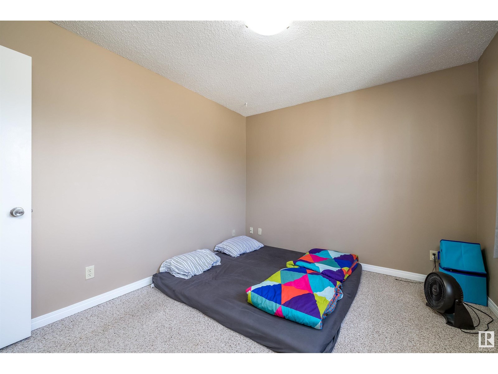 Photo 17 of 3620 42 A Ave Nw, Edmonton AB