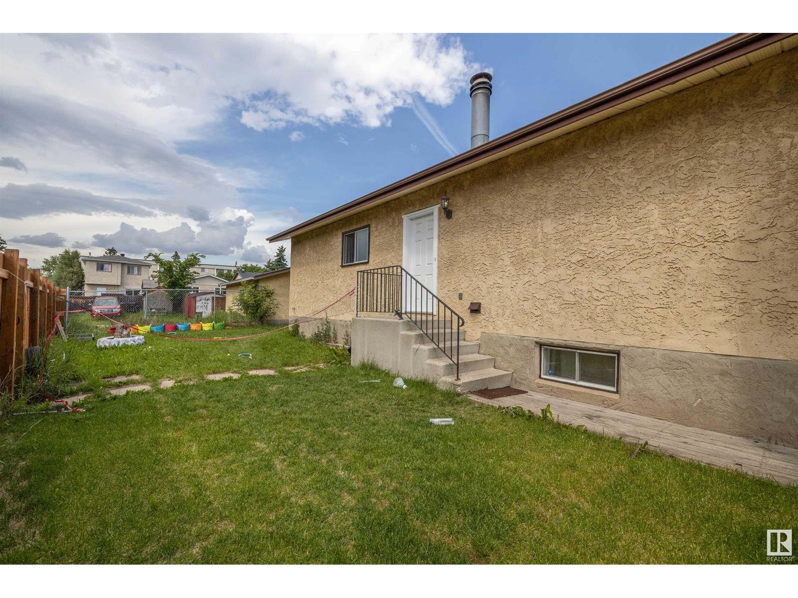 Photo 39 of 3620 42 A Ave Nw, Edmonton AB