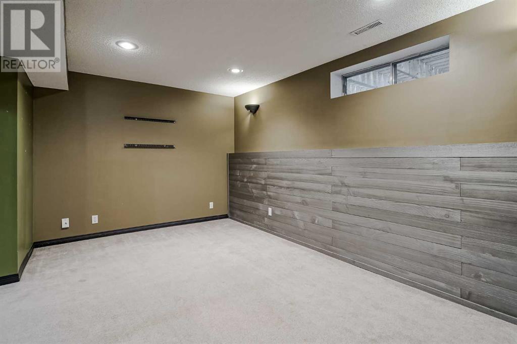 Single Family House for Sale in  Mt Cornwall Circle SE McKenzie Lake Calgary 