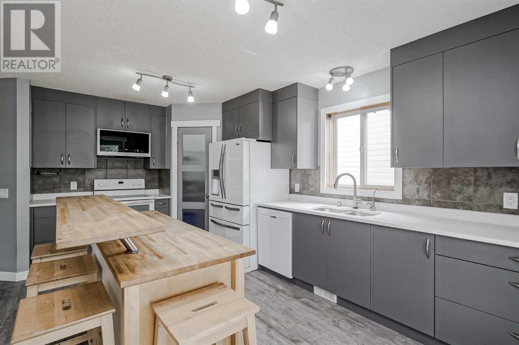 Single Family House for Sale in  Mt Cornwall Circle SE McKenzie Lake Calgary 