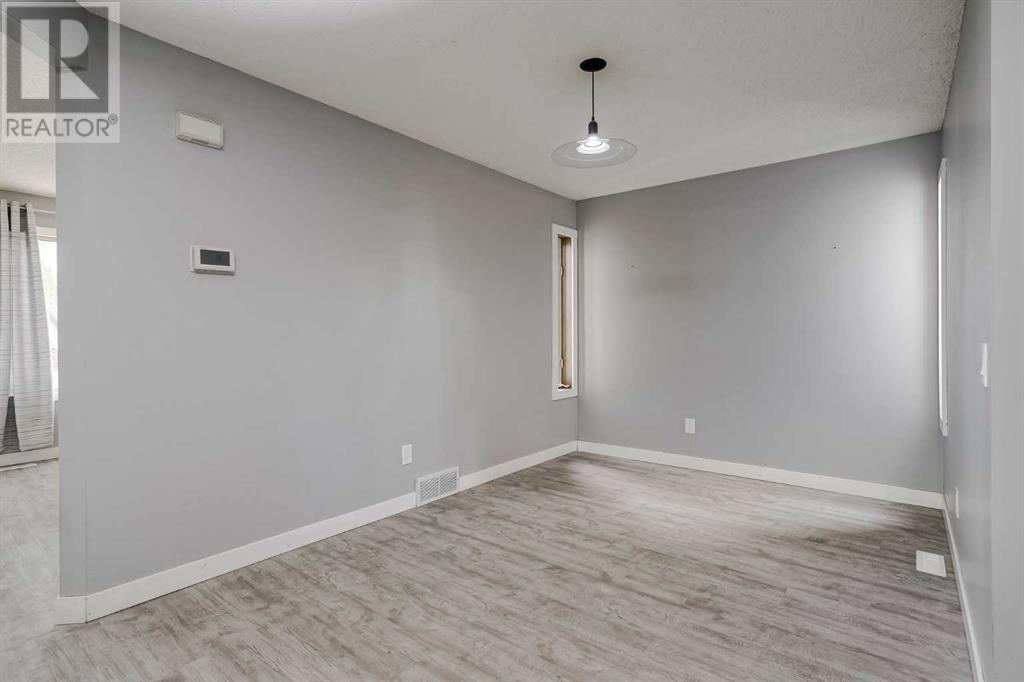 Single Family House for Sale in  Mt Cornwall Circle SE McKenzie Lake Calgary 