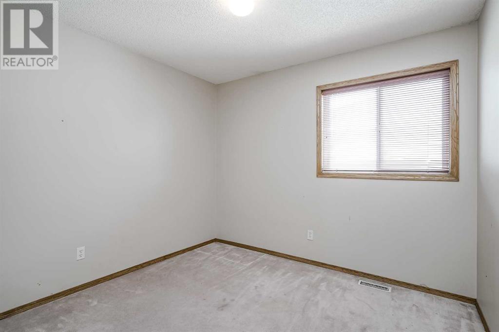 Single Family House for Sale in  Mt Cornwall Circle SE McKenzie Lake Calgary 